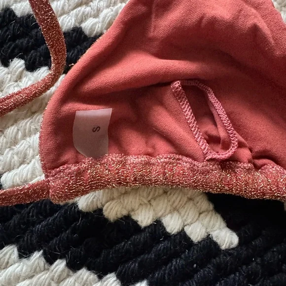 Gold Bikini Set - Picture 2 of 6